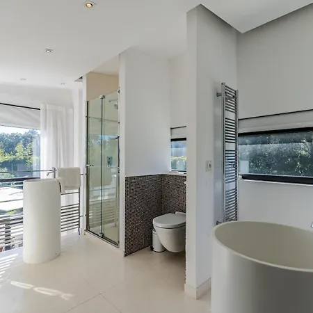 Villa Iris *